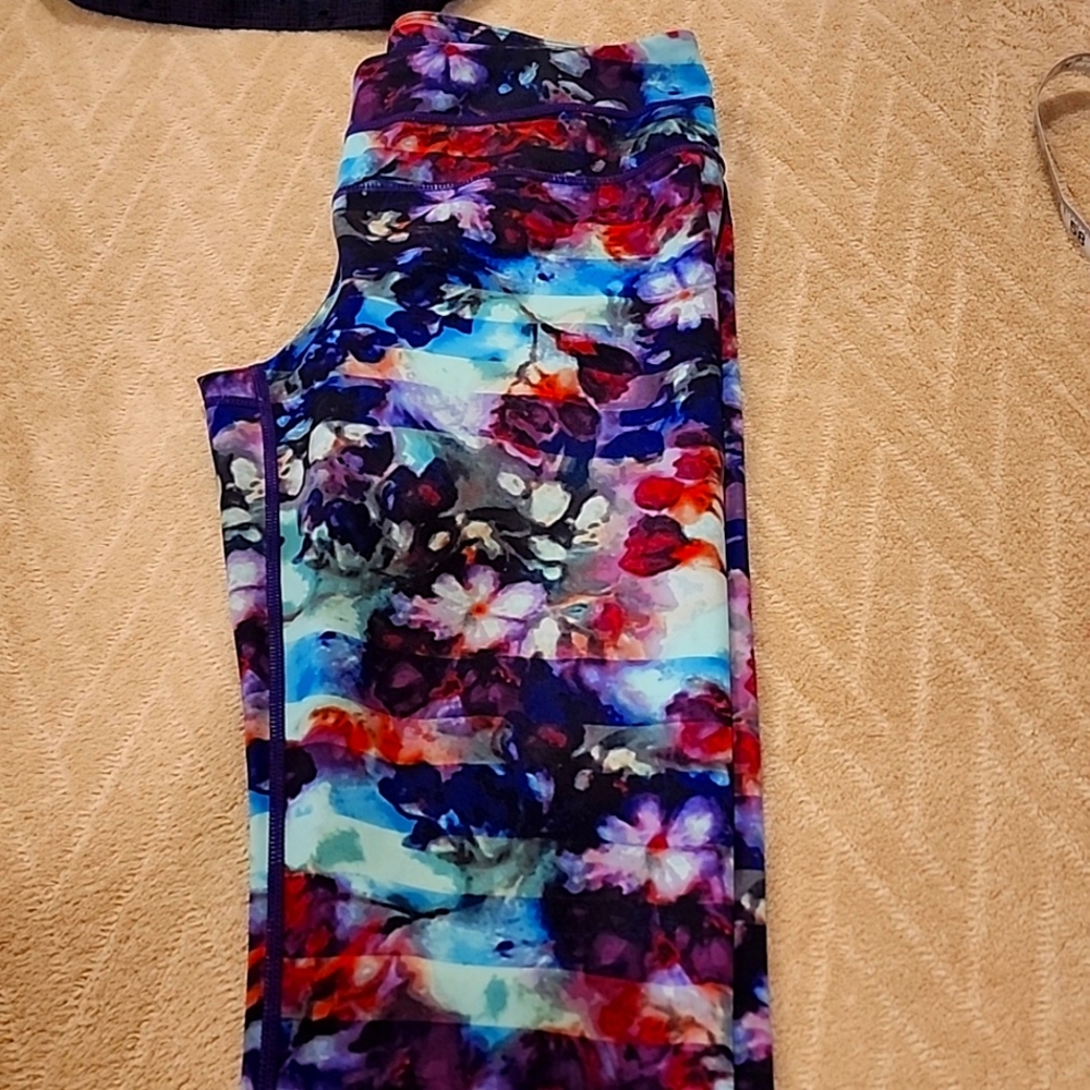 Leggings  size small